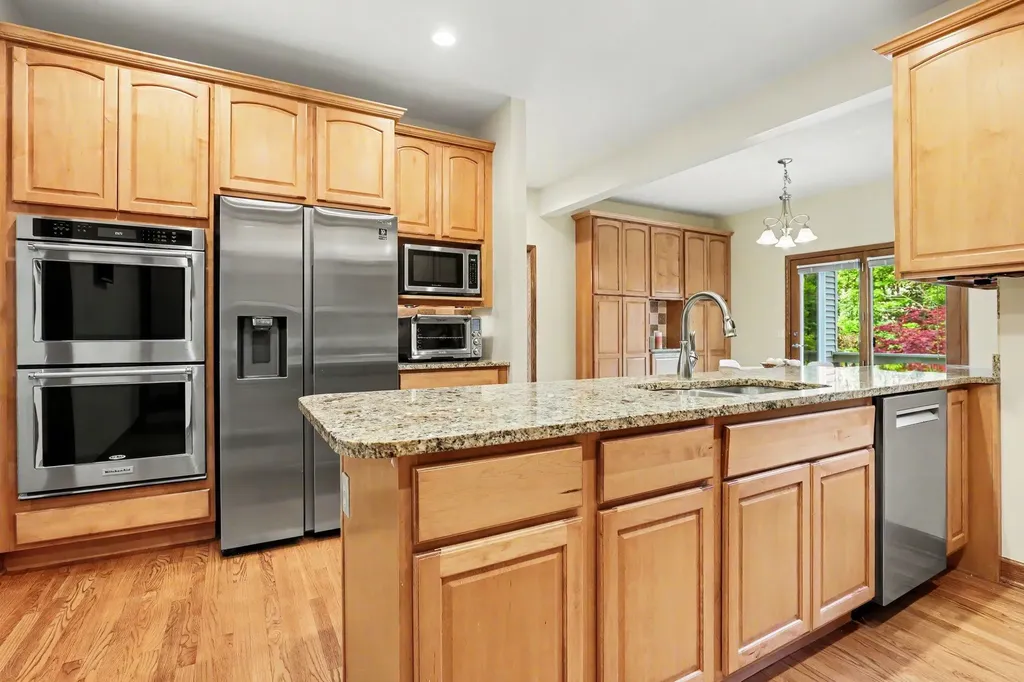 5090 Abbeydale Drive SE Cascade Charter Township MI 49546