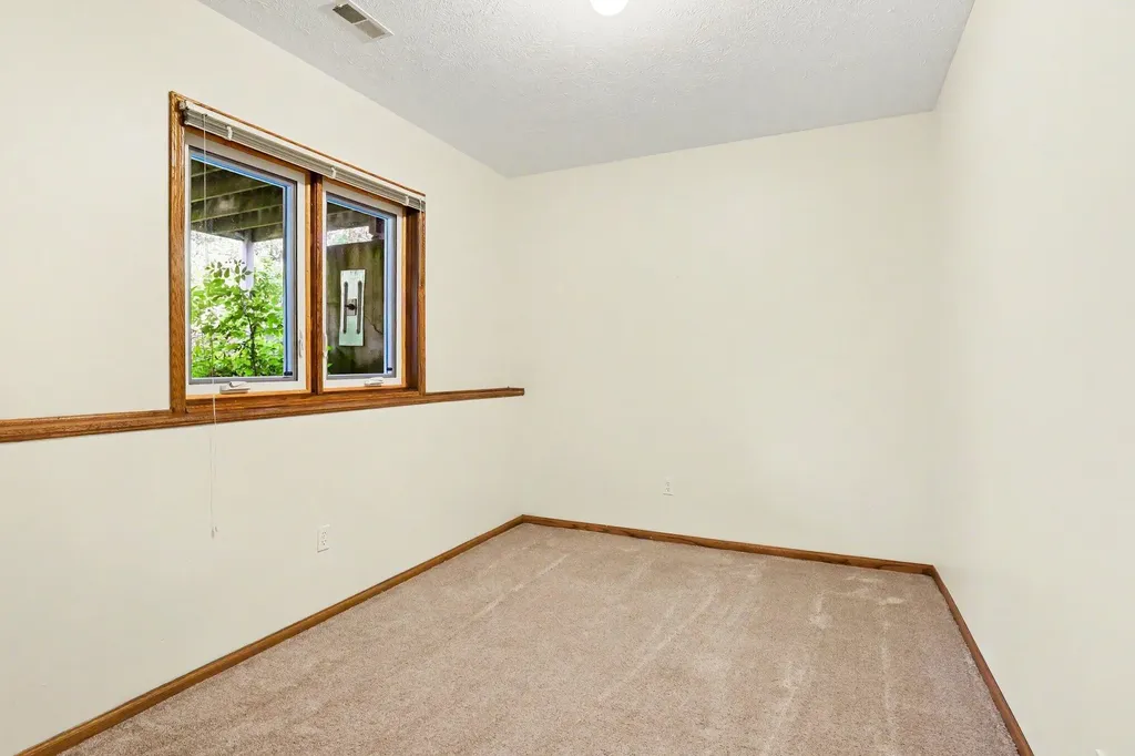5090 Abbeydale Drive SE Cascade Charter Township MI 49546