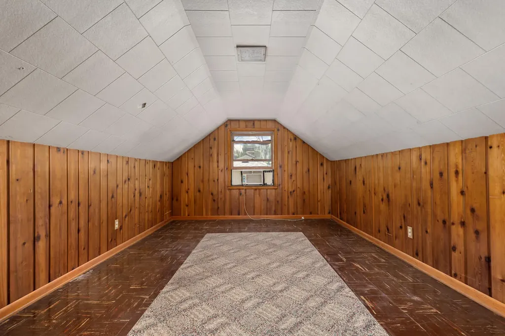 2519 Woodward Avenue SW Wyoming City MI 49509
