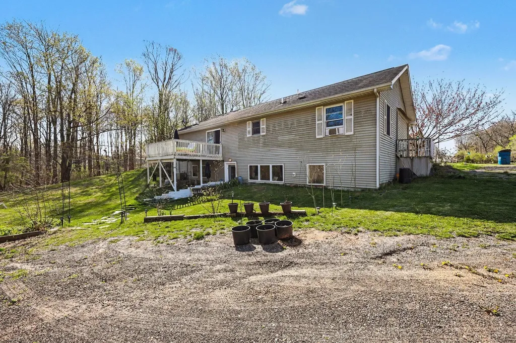 6675 122nd Avenue Ganges Township MI 49408
