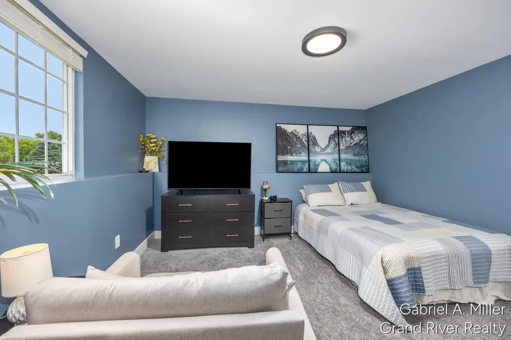 13555 Becker Court NE Nelson Township MI 49319