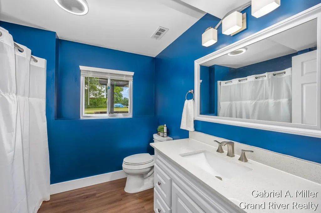 13555 Becker Court NE Nelson Township MI 49319