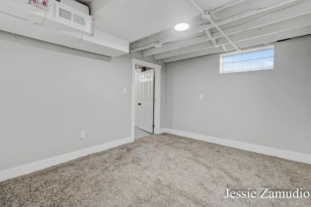 1810 Eastern Avenue SE Grand Rapids City MI 49507