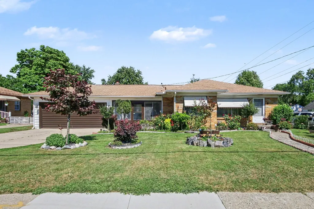 3810 Clyde Park Avenue SW Wyoming City MI 49509