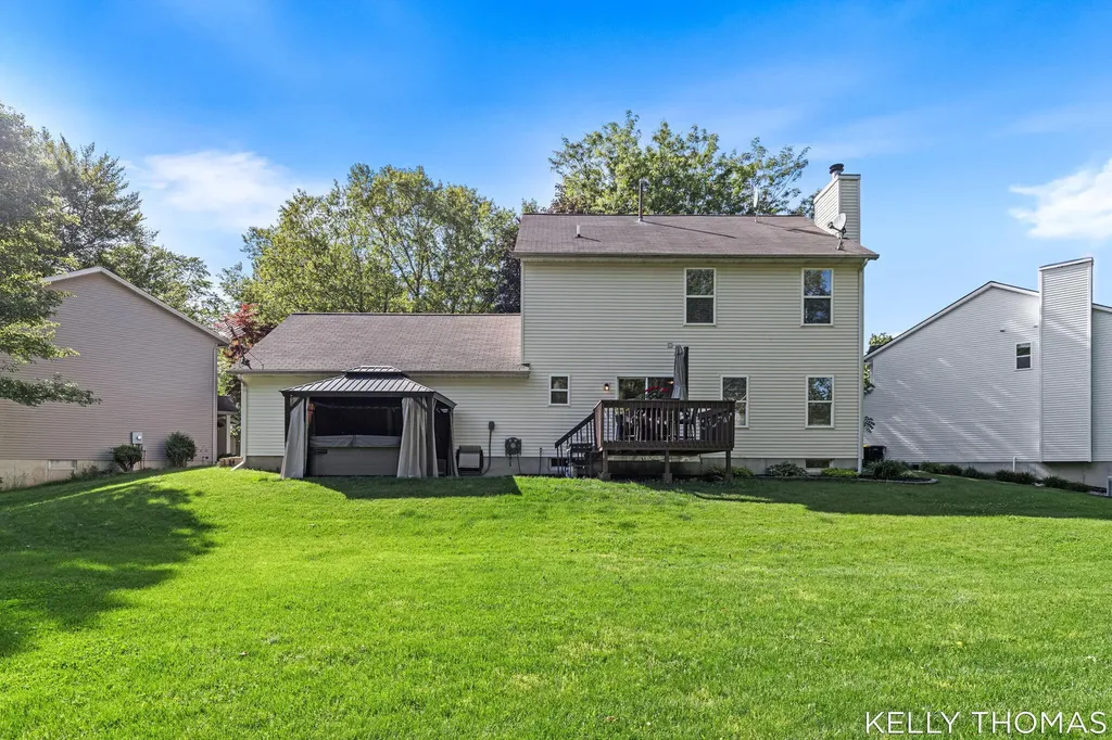 5892 Powderhorn Court SW Wyoming City MI 49418