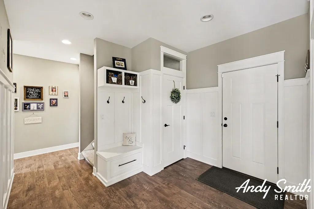 12069 68th Avenue Allendale Charter Township MI 49401