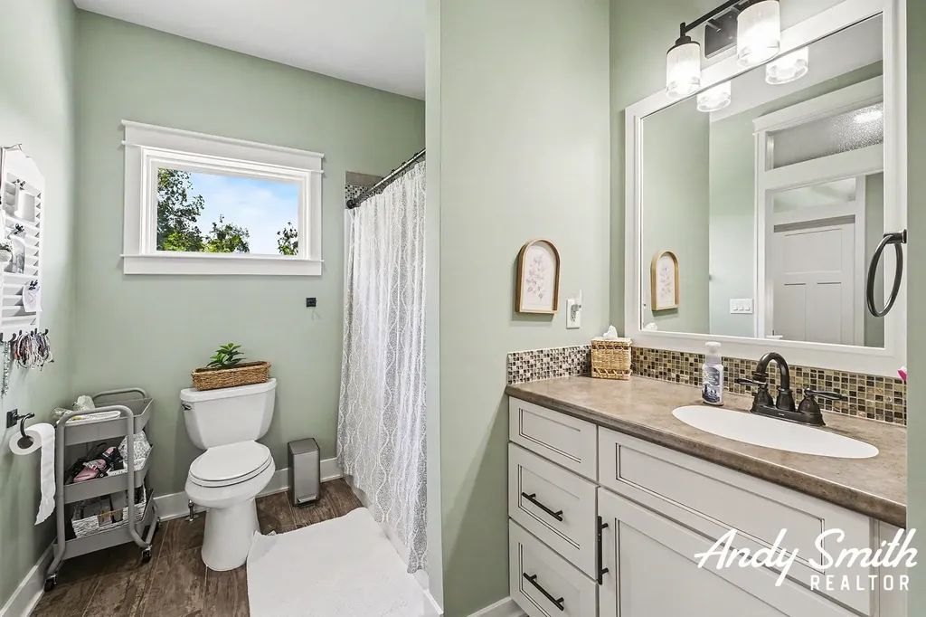 12069 68th Avenue Allendale Charter Township MI 49401