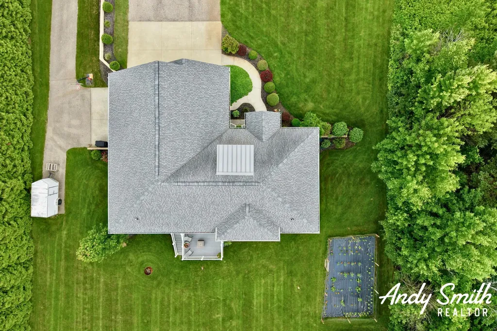 12069 68th Avenue Allendale Charter Township MI 49401