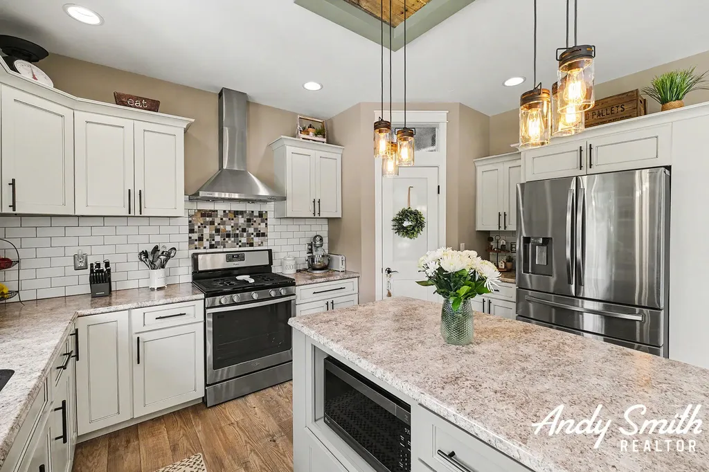 12069 68th Avenue Allendale Charter Township MI 49401