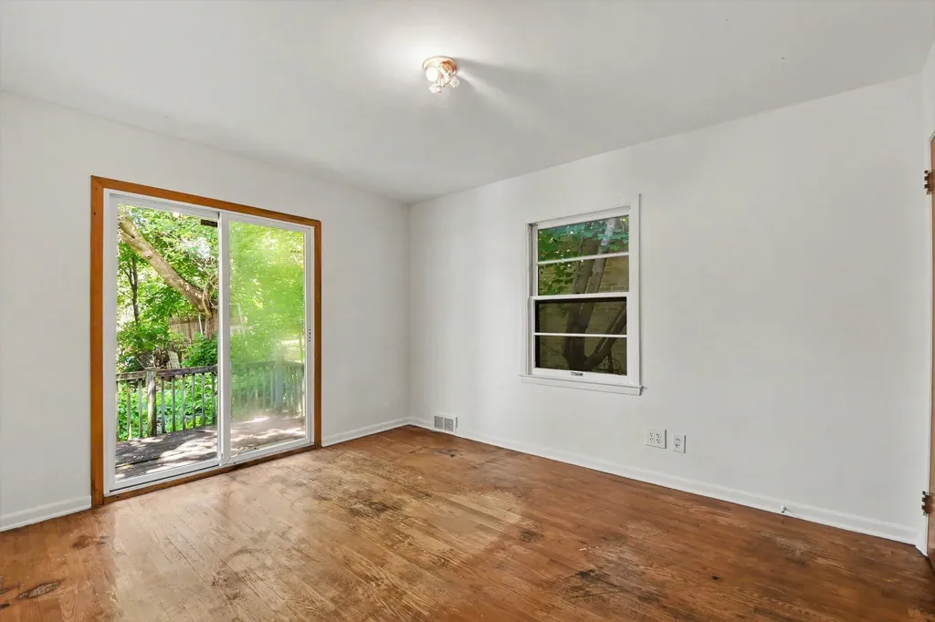 1057 Lyon Street NE Grand Rapids City MI 49503
