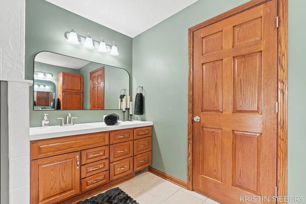 9760 Jade Drive Allendale Charter Township MI 49401