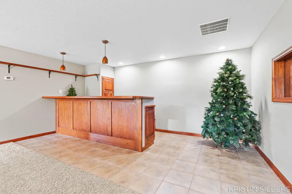 9760 Jade Drive Allendale Charter Township MI 49401