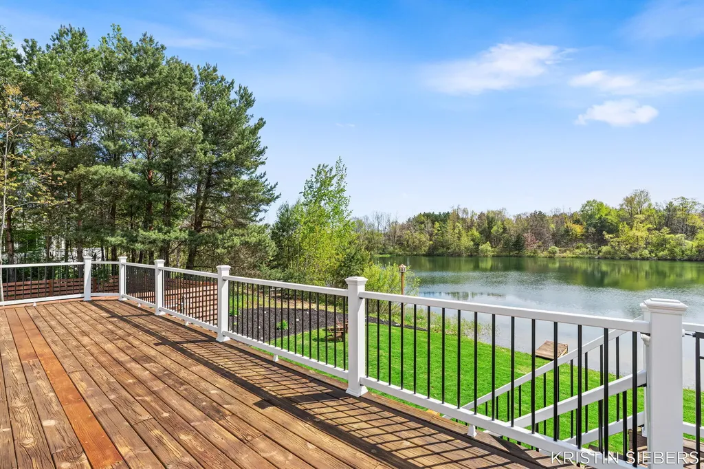 9760 Jade Drive Allendale Charter Township MI 49401