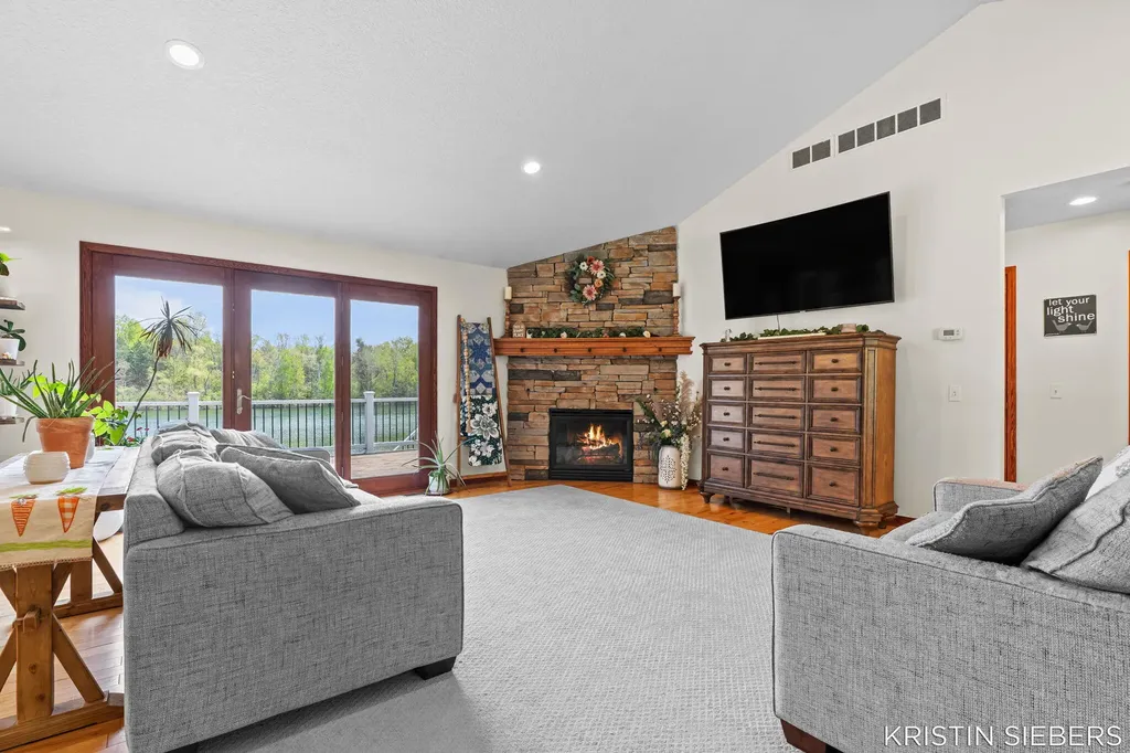 9760 Jade Drive Allendale Charter Township MI 49401