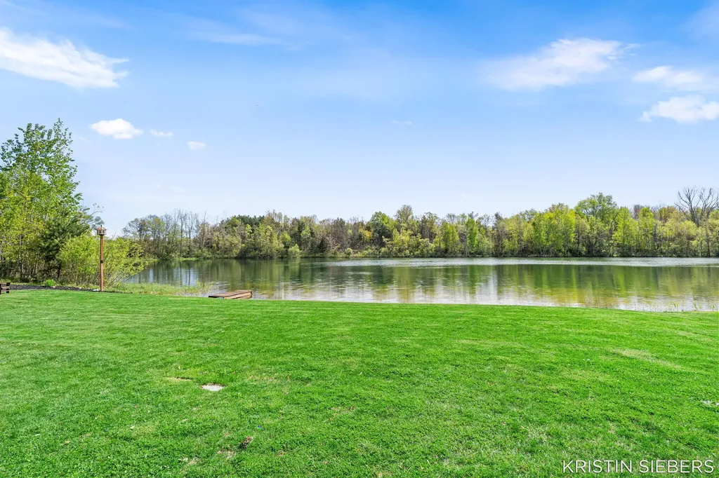 9760 Jade Drive Allendale Charter Township MI 49401