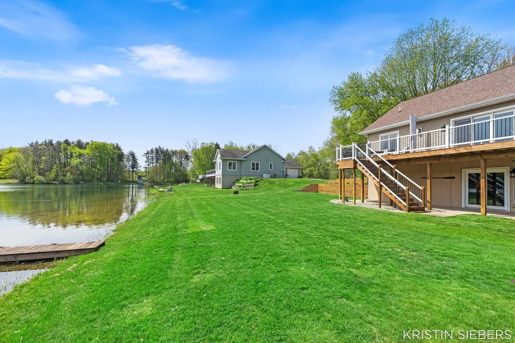 9760 Jade Drive Allendale Charter Township MI 49401