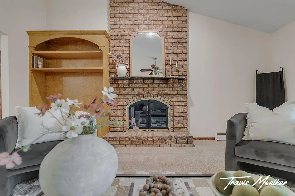 421 Sorrento Drive SE Gaines Charter Township MI 49315
