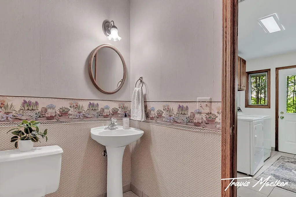 421 Sorrento Drive SE Gaines Charter Township MI 49315