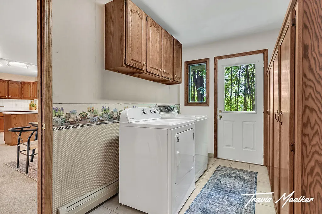 421 Sorrento Drive SE Gaines Charter Township MI 49315