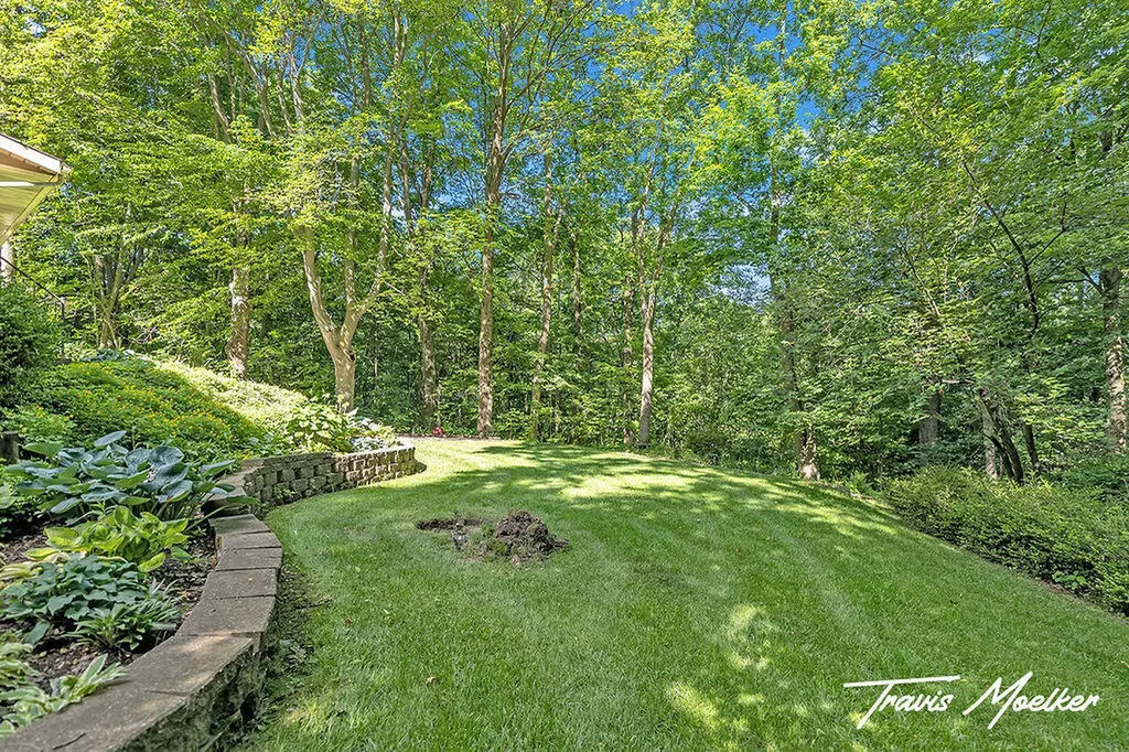 421 Sorrento Drive SE Gaines Charter Township MI 49315