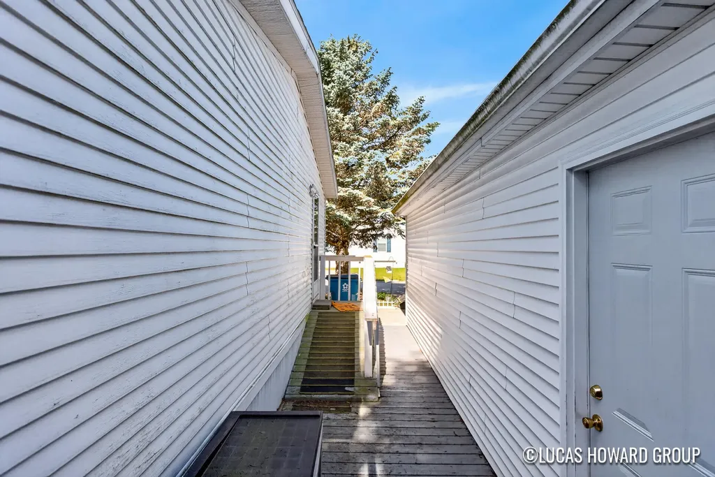 360 E Tuttle Road Ionia Township MI 48846