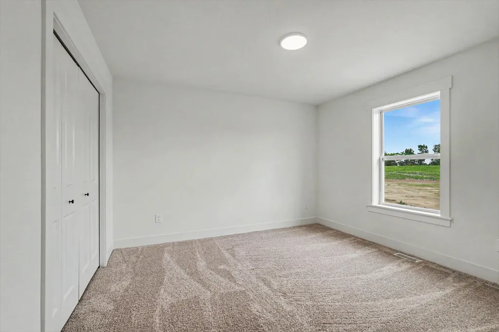7964 Snow View Drive SE Caledonia Township MI 49302