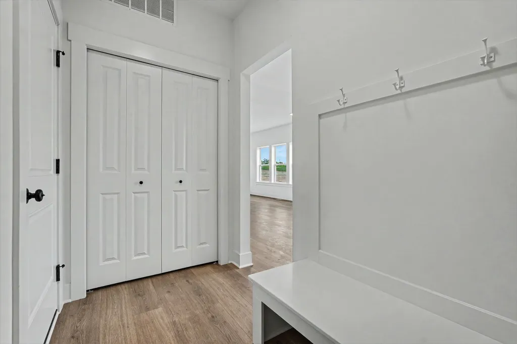 7964 Snow View Drive SE Caledonia Township MI 49302