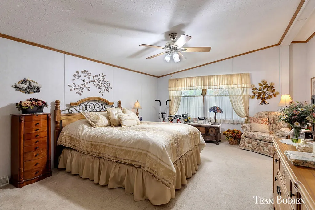 5547 Seagull Drive NE Plainfield Charter Township MI 49306