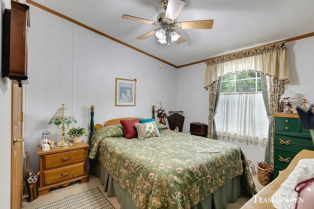 5547 Seagull Drive NE Plainfield Charter Township MI 49306