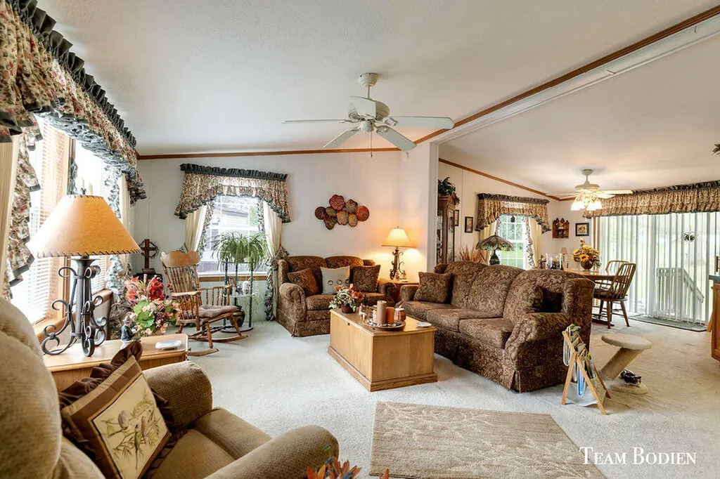 5547 Seagull Drive NE Plainfield Charter Township MI 49306