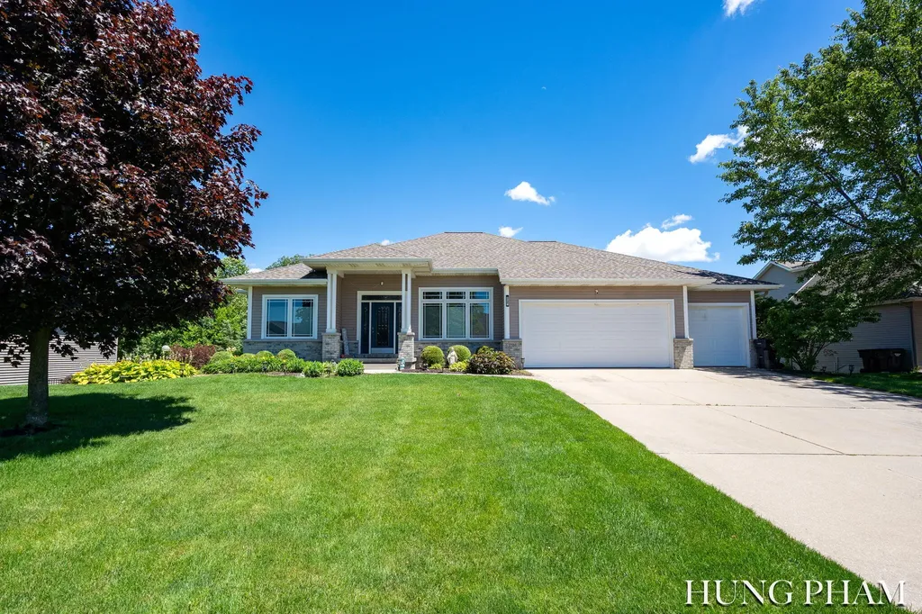 2136 Pleasant Pond Drive SW Byron Township MI 49315