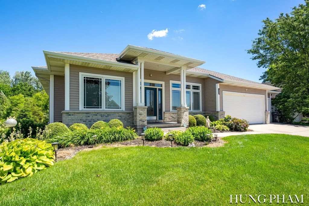 2136 Pleasant Pond Drive SW Byron Township MI 49315