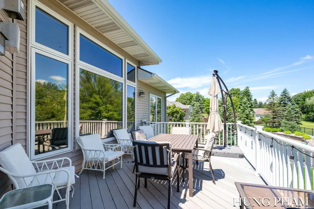 2136 Pleasant Pond Drive SW Byron Township MI 49315