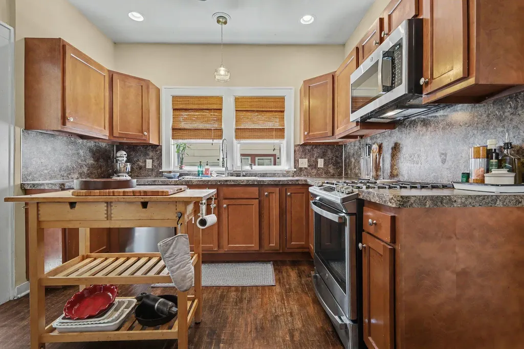 1138 Worden Street SE Grand Rapids City MI 49507