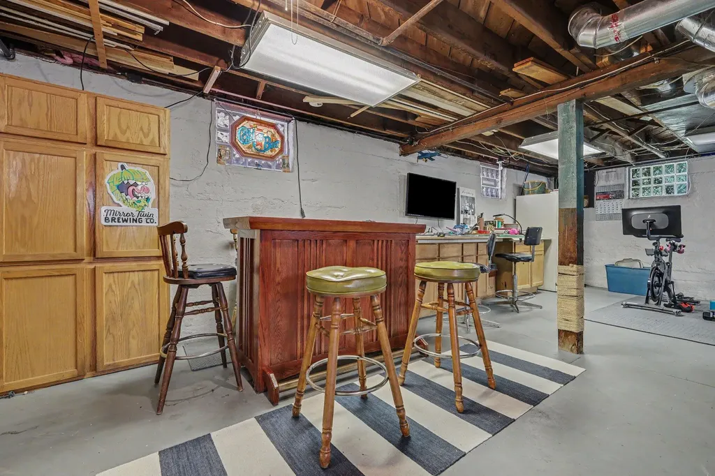 1138 Worden Street SE Grand Rapids City MI 49507