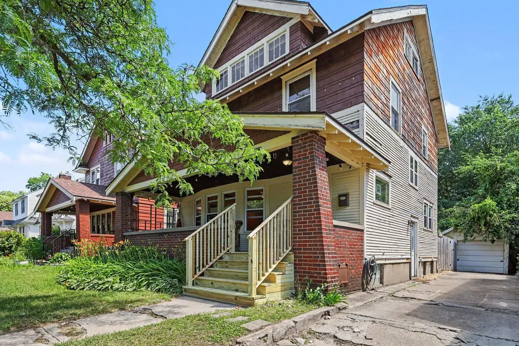 1138 Worden Street SE Grand Rapids City MI 49507