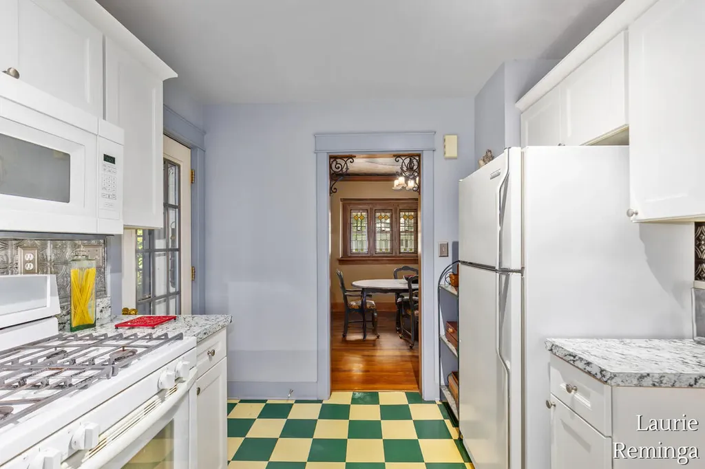 753 Lyon Street NE Grand Rapids City MI 49503