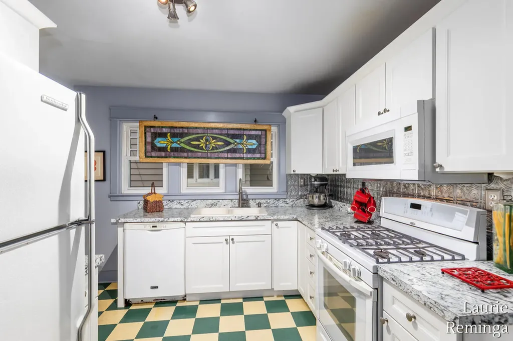 753 Lyon Street NE Grand Rapids City MI 49503