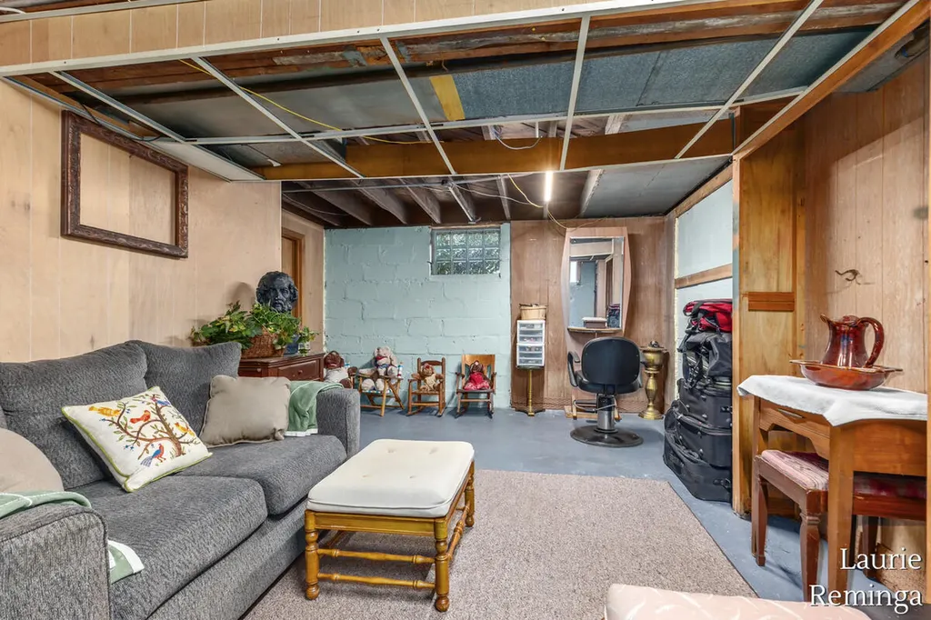 753 Lyon Street NE Grand Rapids City MI 49503