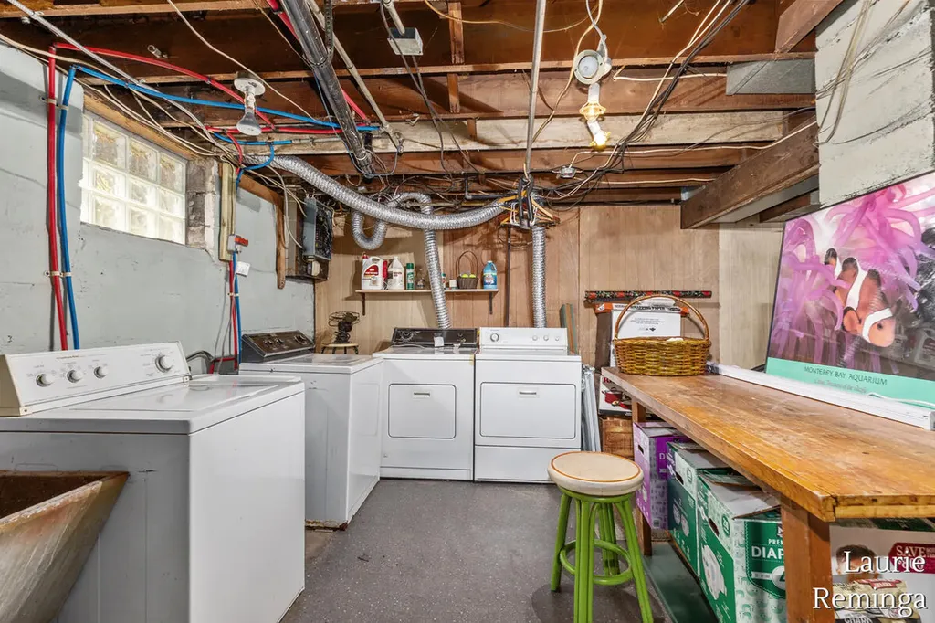 753 Lyon Street NE Grand Rapids City MI 49503
