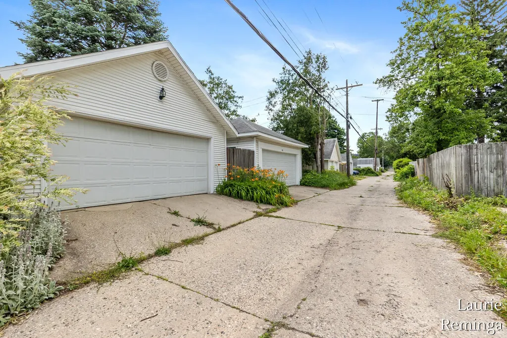 753 Lyon Street NE Grand Rapids City MI 49503