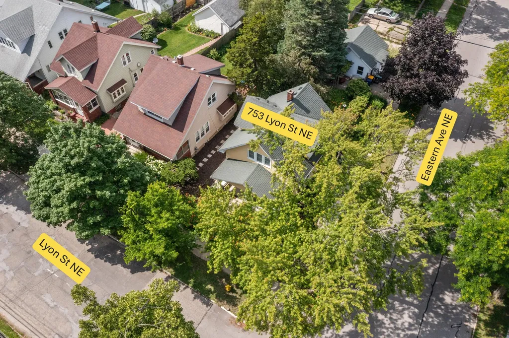 753 Lyon Street NE Grand Rapids City MI 49503