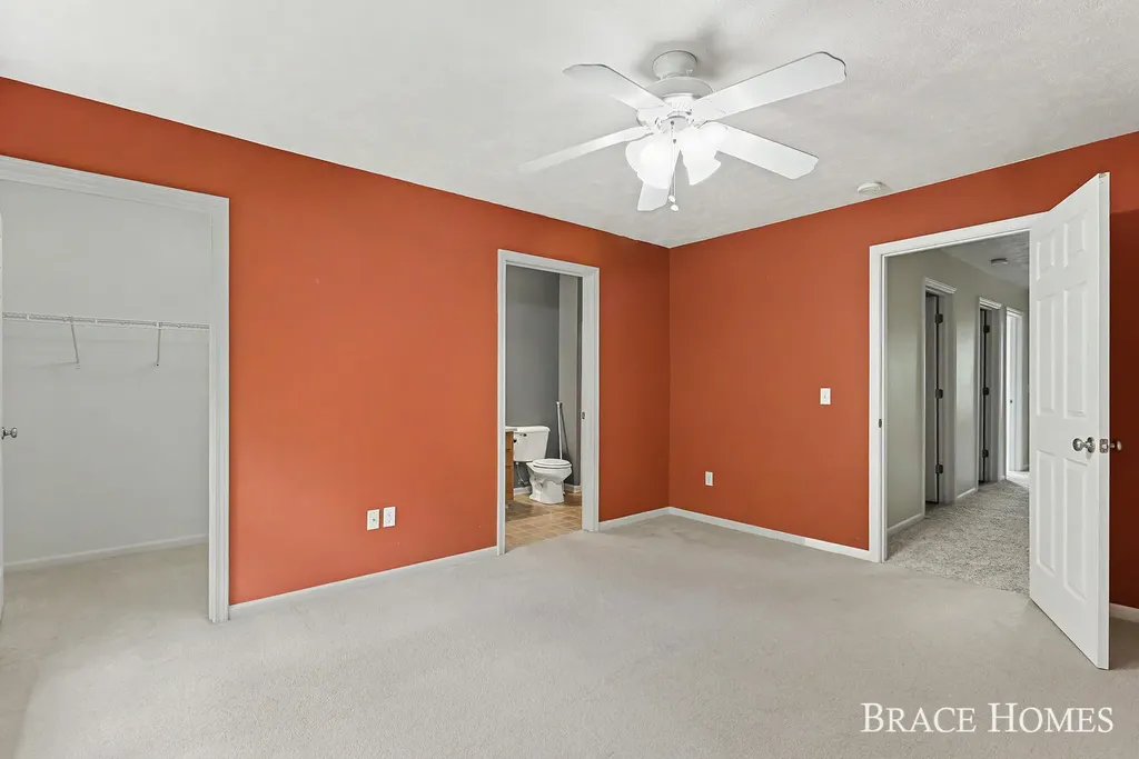 1776 Grand Court NE Grand Rapids Charter Township MI 49525