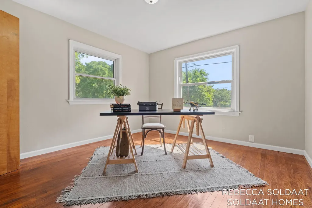 1621 Preston Avenue NW Grand Rapids City MI 49504