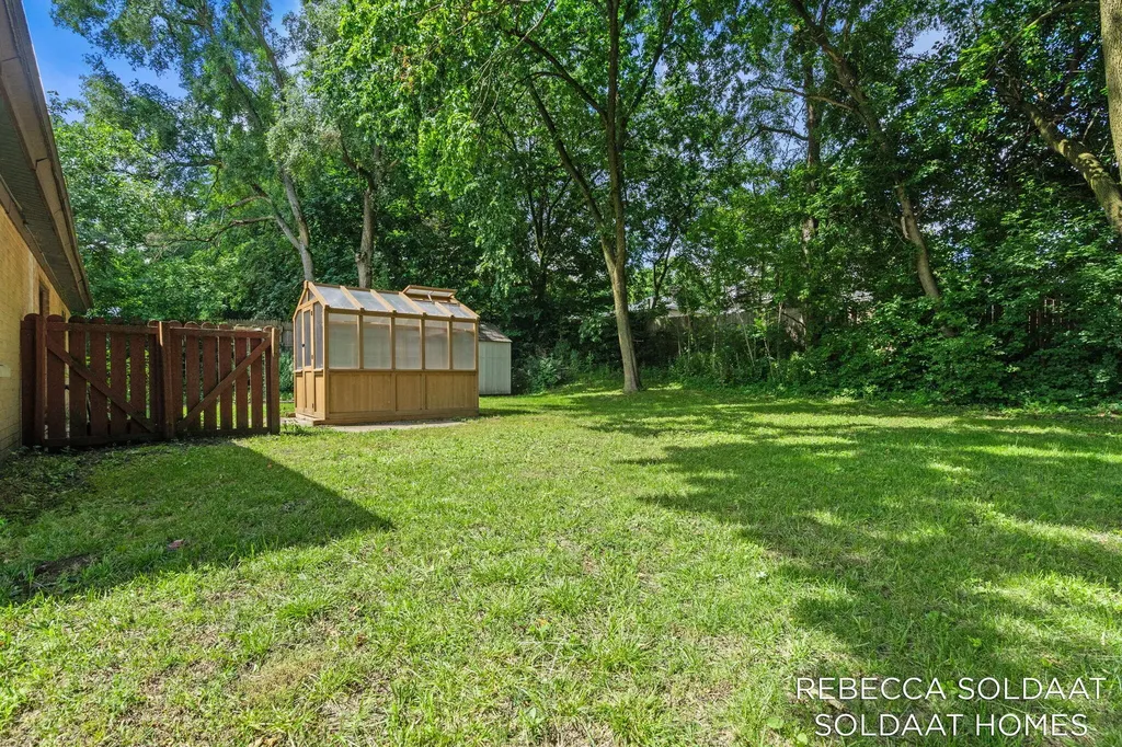1621 Preston Avenue NW Grand Rapids City MI 49504