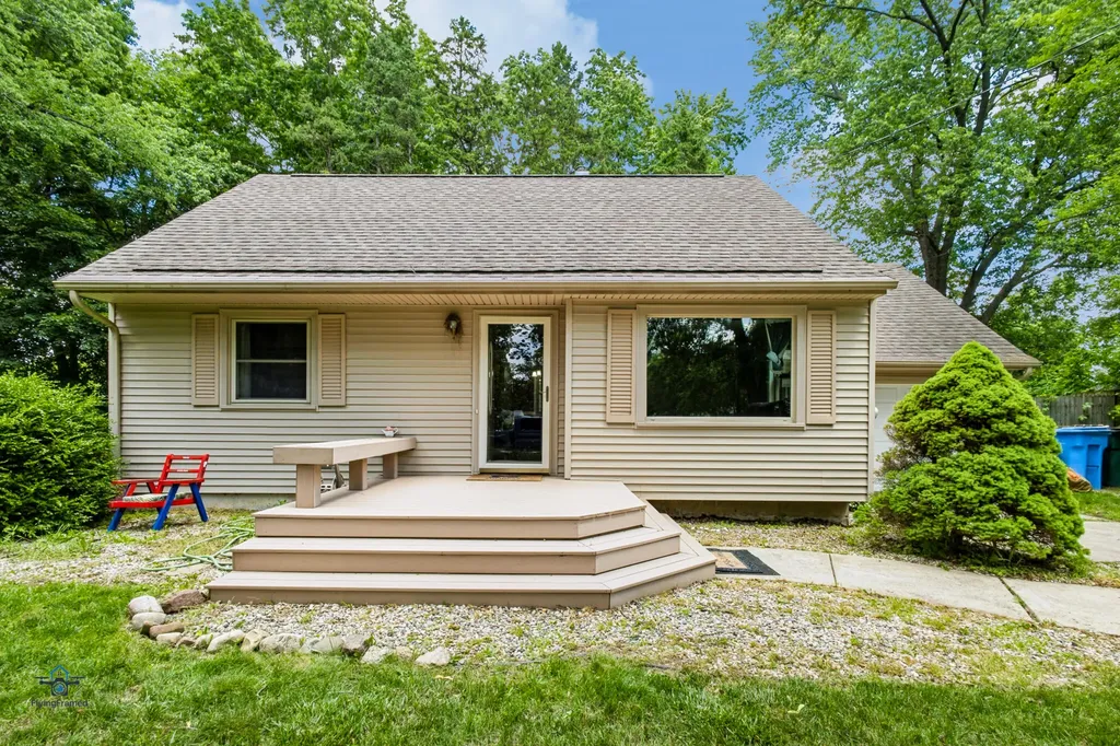 1420 Owen Street Ingham Township MI 48915
