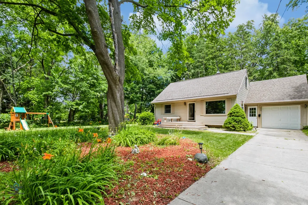 1420 Owen Street Ingham Township MI 48915