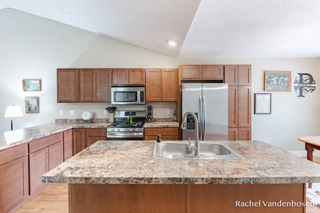 657 Wren Court Middleville Village MI 49333