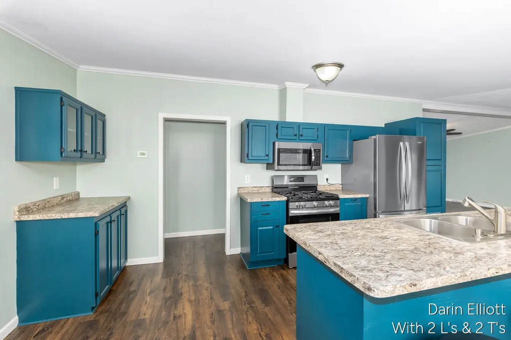 7204 E Grand River Avenue Portland Township MI 48875