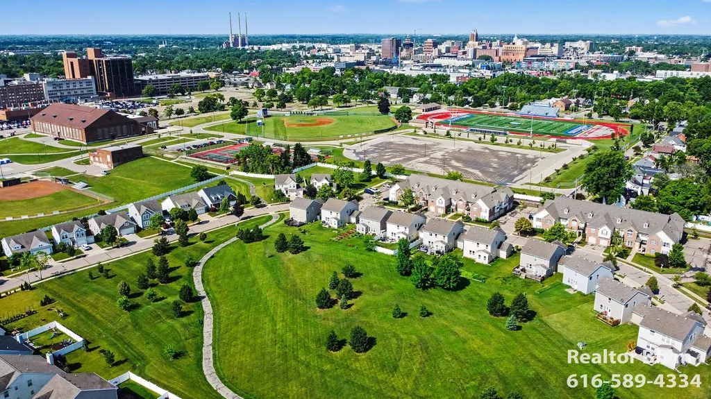 620 Worthington Drive Lansing City MI 48906
